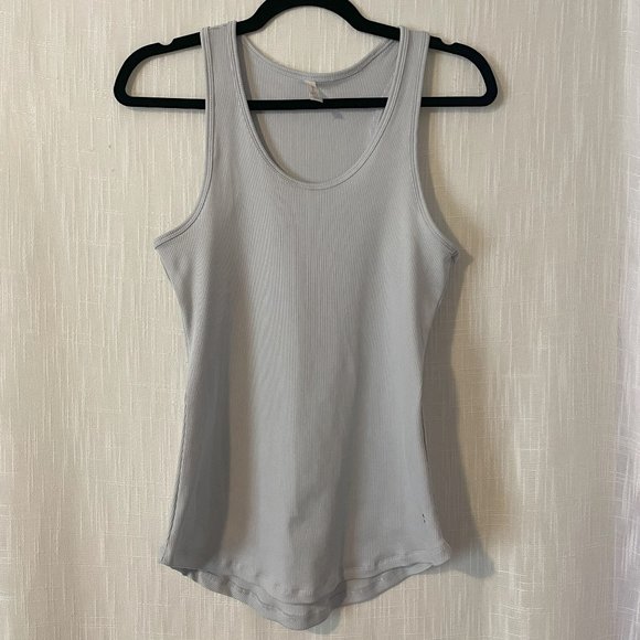 Under Armour Athletic Tank (L) - Picture 1 of 5